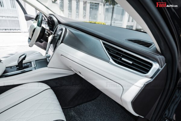 Độ nội thất Maybach cho xe Vinfast Lux A độ nội thất Maybach bọc taplo da nâu