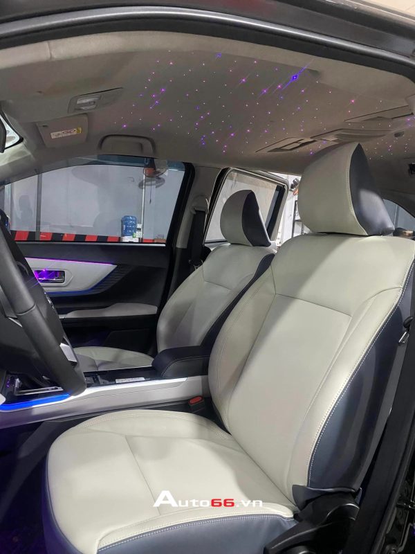 LED nội thất Toyota Veloz kết hợp trần sao