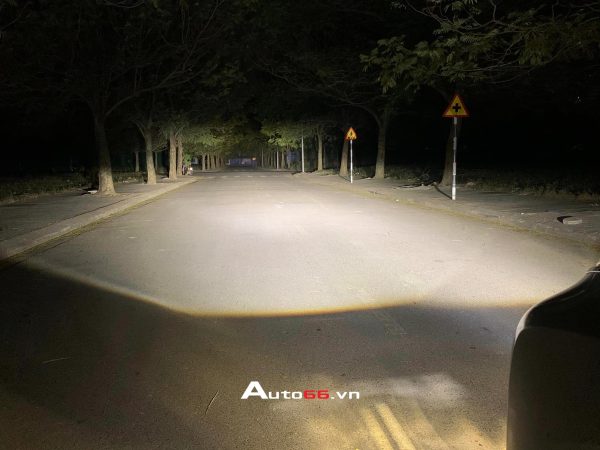 Độ đèn Hyundai Creta Cấu hình 4 Bi LED X-Light F+ PRO + Bi LASER X-Light F+ ULTRA ánh sáng pha thực tế