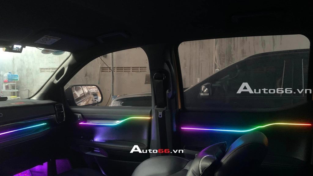 LED nội thất Ford Ranger, Everest 2023 V3 18 chi tiết