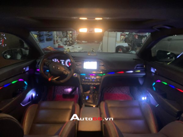 LED nội thất Hyundai Elantra 2019 V3 hiệu ứng chạy đuổi