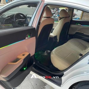 LED nội thất Hyundai Elantra 2019 V3 vị trí cửa sau