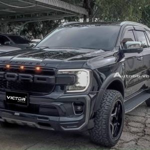 Body Ford Everest Victor - Thái Lan thực tế