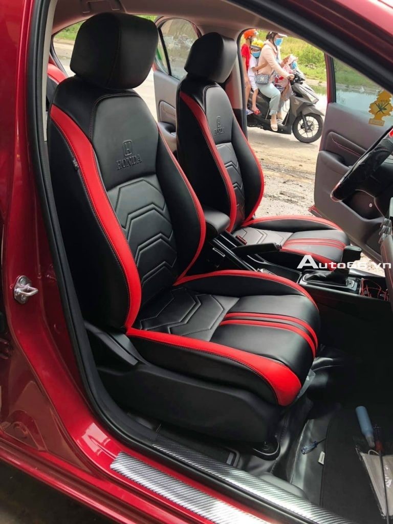 bọc ghế da xe ô tô Honda City mẫu 2 màu đỏ đen thể thao