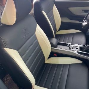 Bọc ghế da Toyota Veloz mẫu da đen nhấn vai kem nhấn chỉ ngan lưng ghế