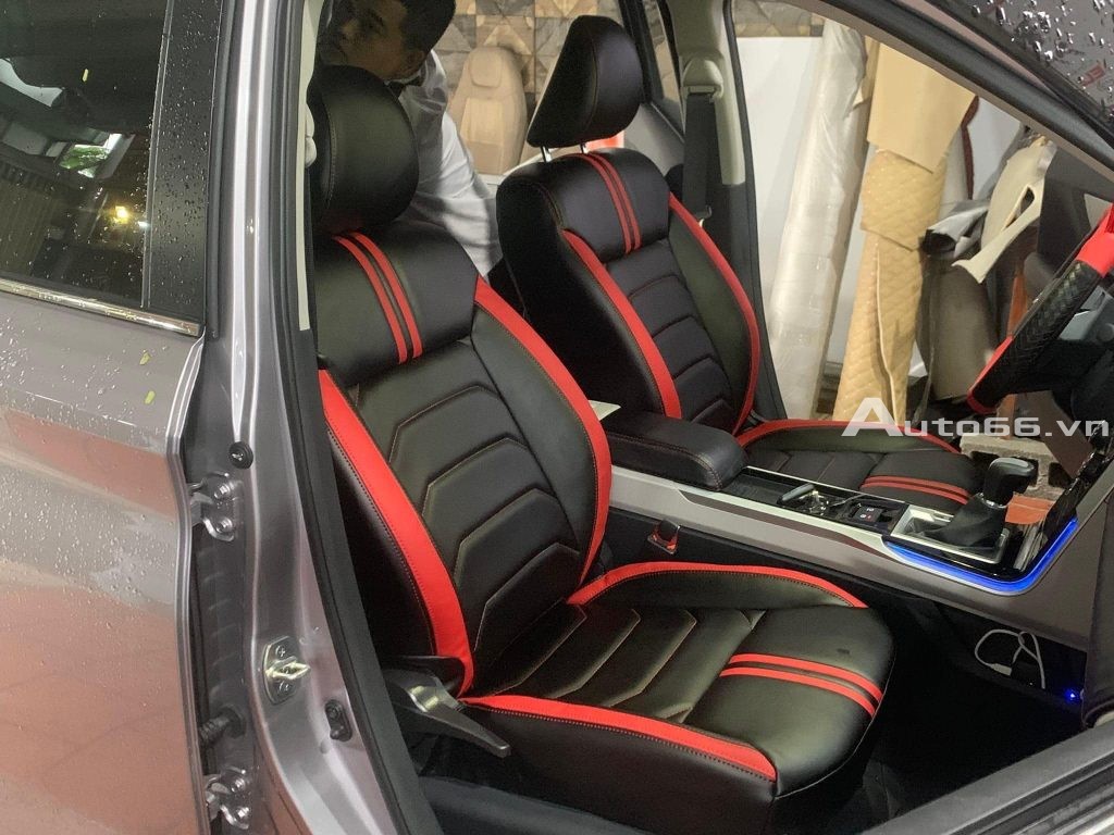 Bọc ghế da Toyota Veloz mẫu da đen đỏ thể thao