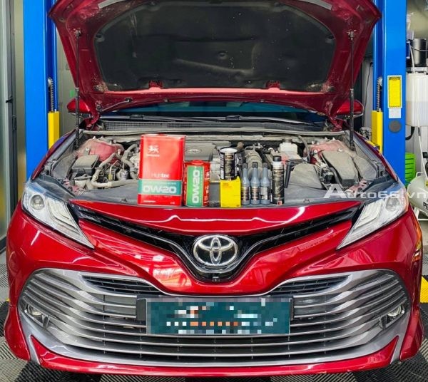 Chọn Thay nhớt Toyota Camry - chuẩn thông số hãng