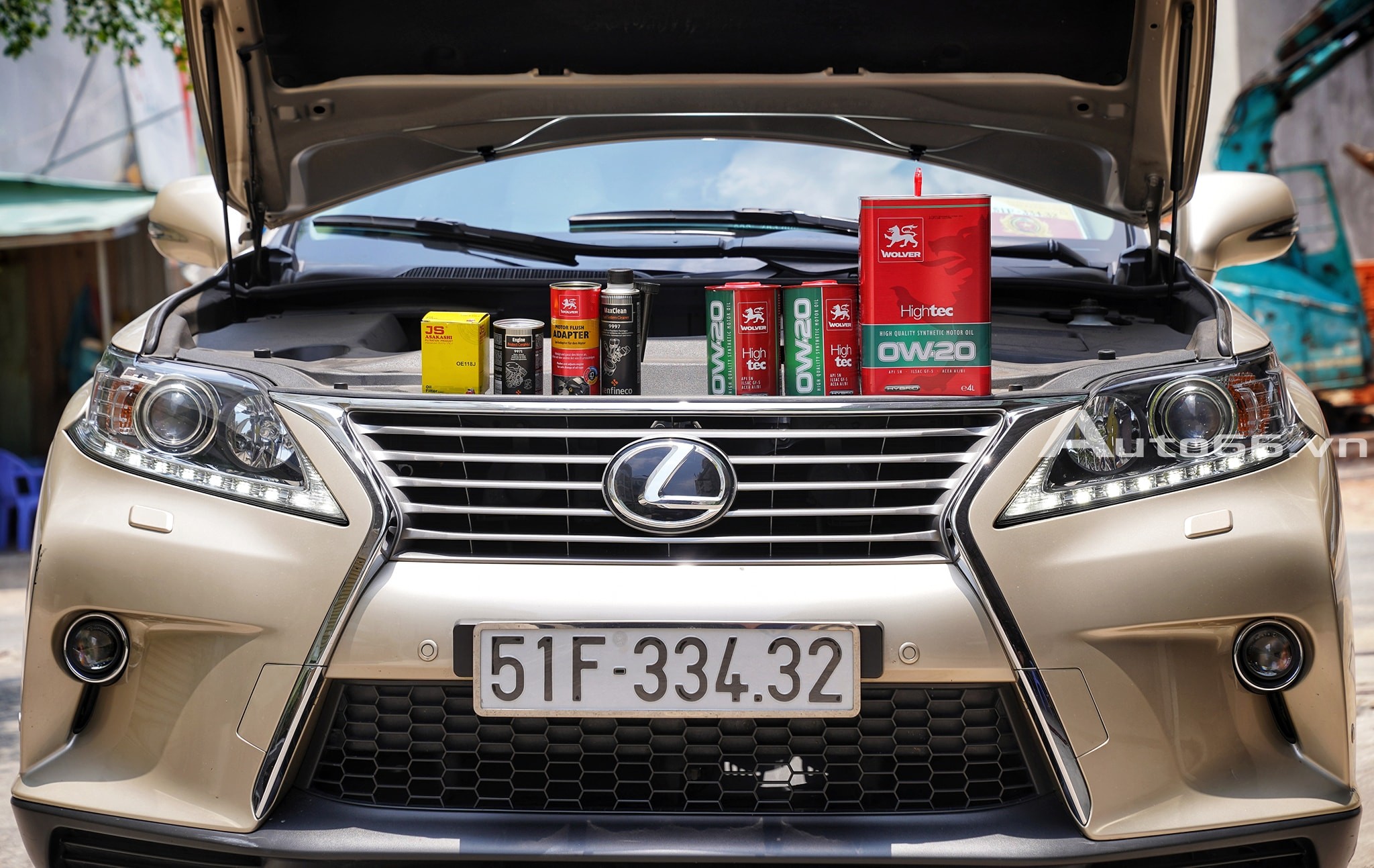 Thay nhớt LEXUS  thông số hãng