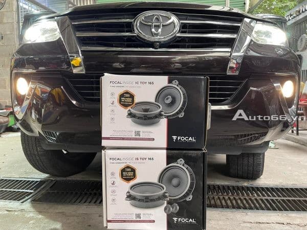 Combo Loa Focal xe Toyota Fortuner