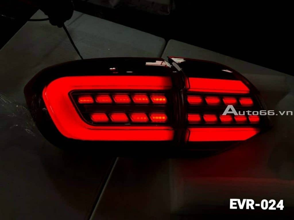 Đèn hậu LED Ford Everest 
