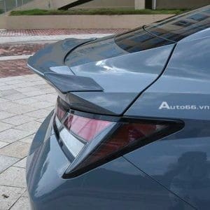 Đuôi gió Hyundai Elantra